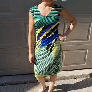 Roz & Ali green & blue pattern dress sz 4